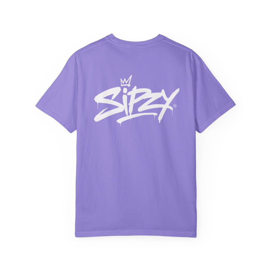 Minimal 'Sipzy' Script Tee — White Garment-Dyed T-Shirt