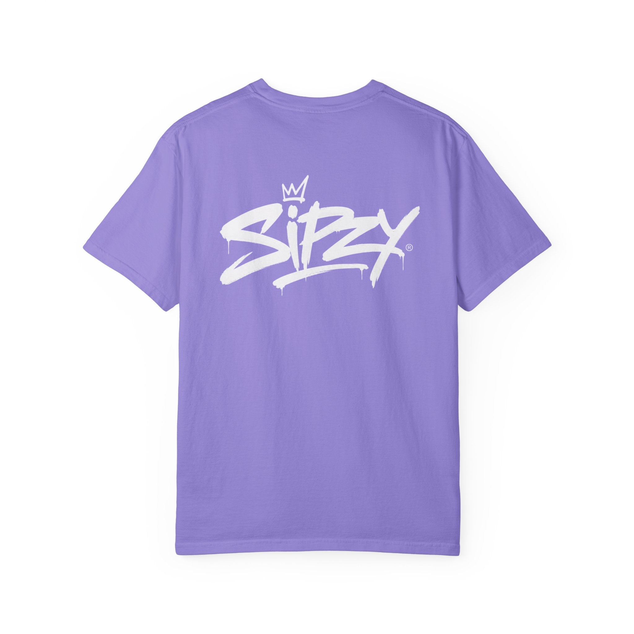 Minimal 'Sipzy' Script Tee — White Garment-Dyed T-Shirt