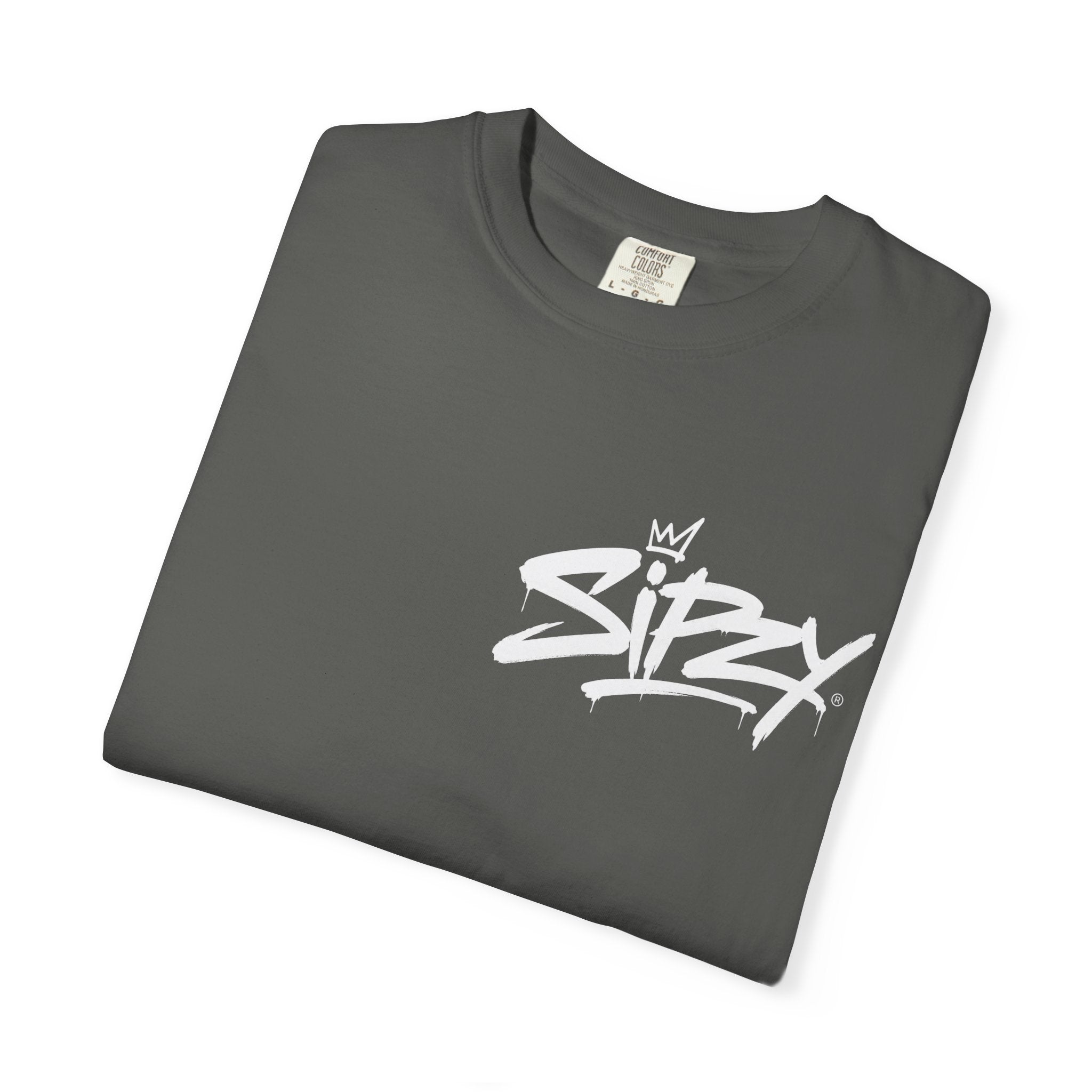 Minimal 'Sipzy' Script Tee — White Garment-Dyed T-Shirt