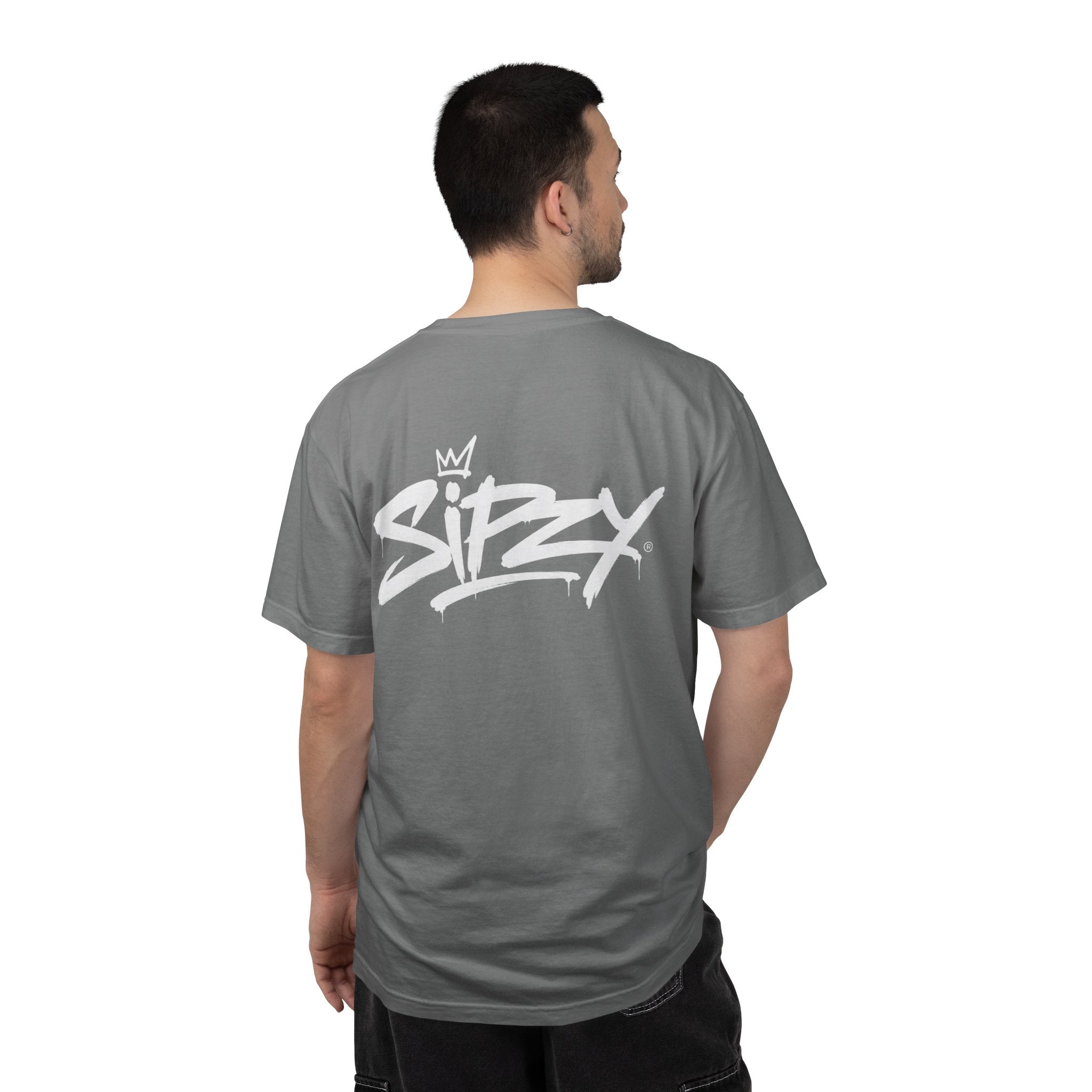 Minimal 'Sipzy' Script Tee — White Garment-Dyed T-Shirt