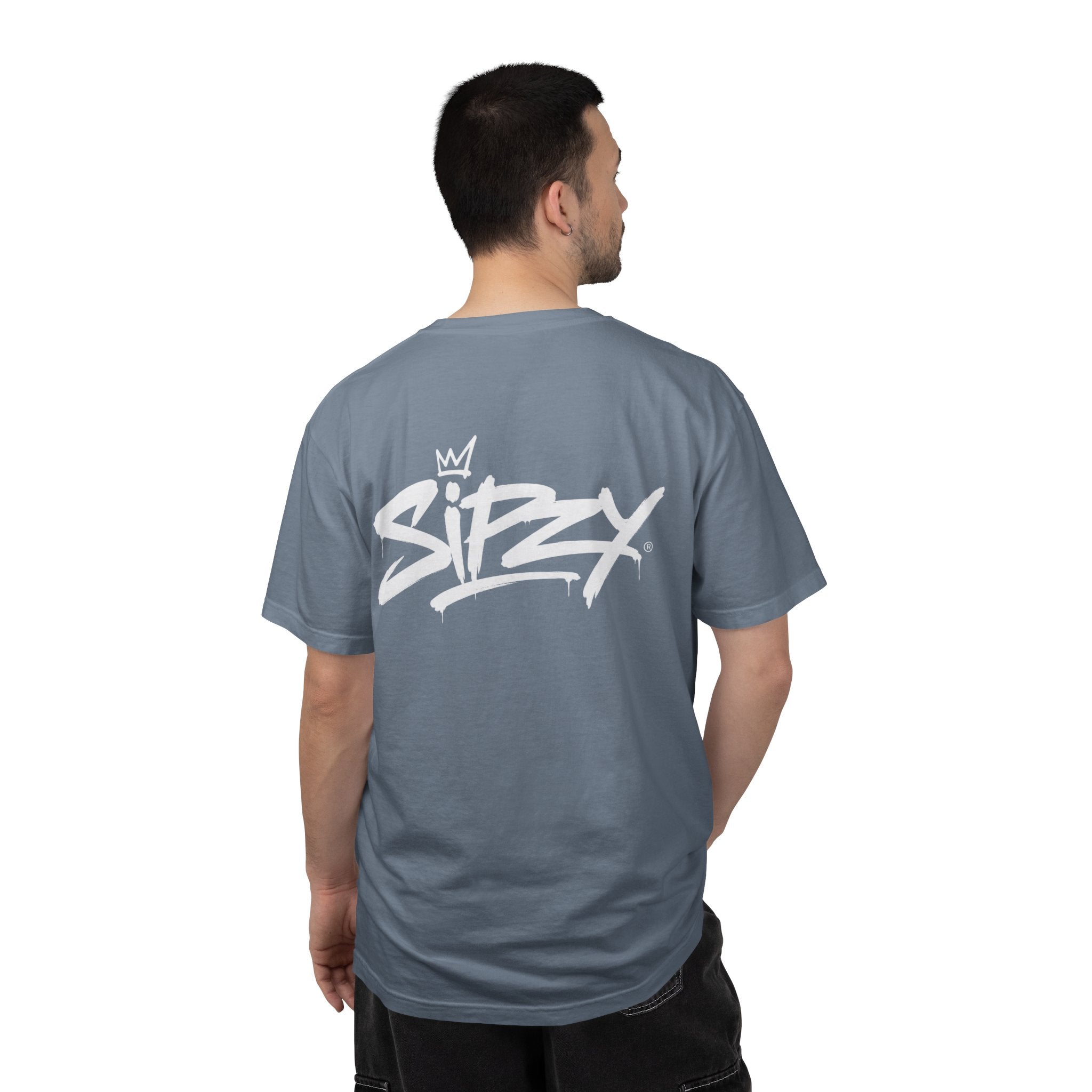 Minimal 'Sipzy' Script Tee — White Garment-Dyed T-Shirt
