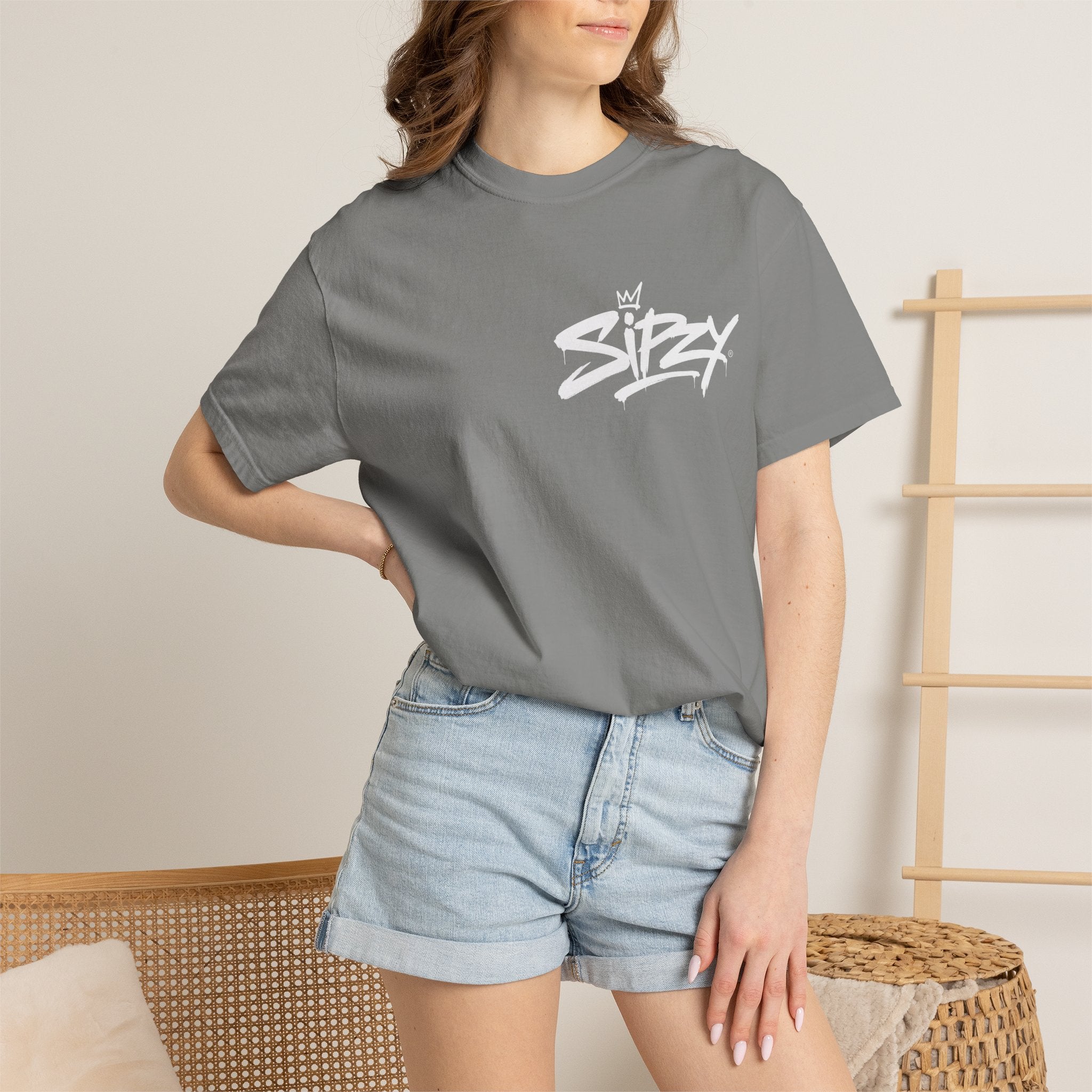Minimal 'Sipzy' Script Tee — White Garment-Dyed T-Shirt