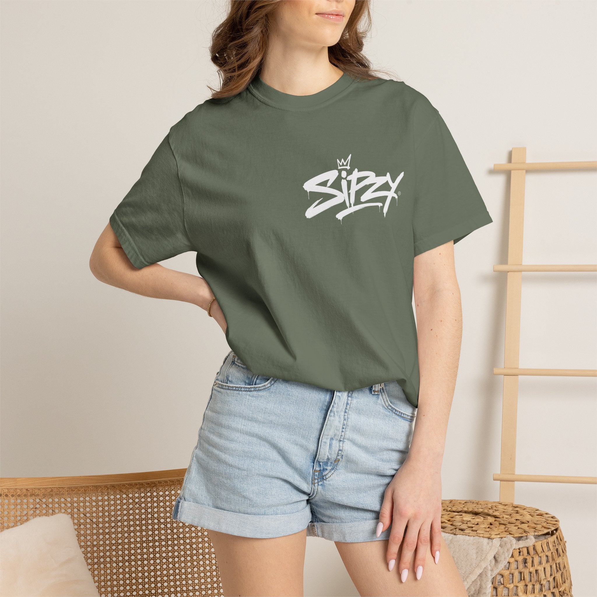 Minimal 'Sipzy' Script Tee — White Garment-Dyed T-Shirt