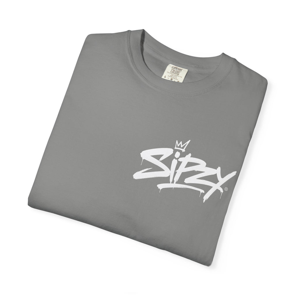 Minimal 'Sipzy' Script Tee — White Garment-Dyed T-Shirt