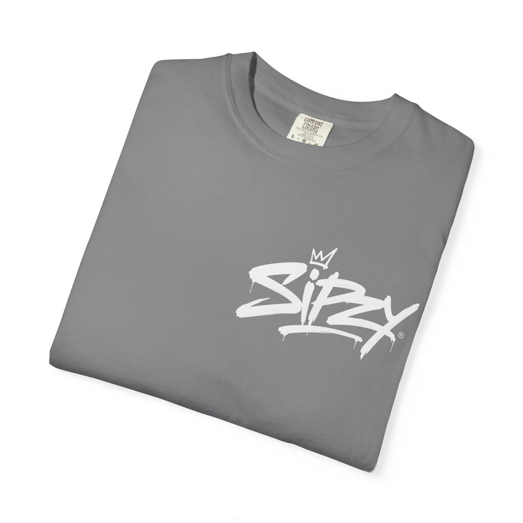 Minimal 'Sipzy' Script Tee — White Garment-Dyed T-Shirt