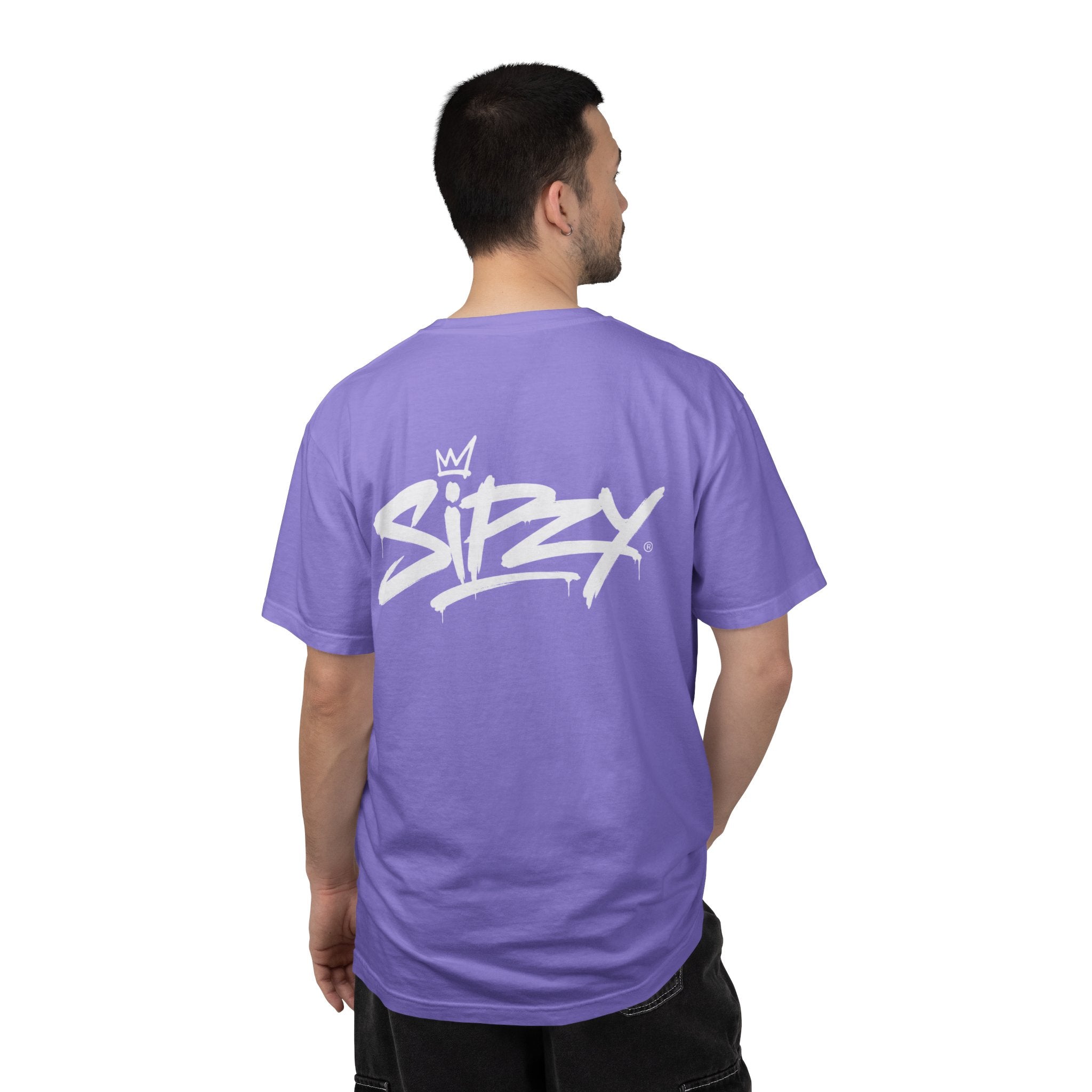 Minimal 'Sipzy' Script Tee — White Garment-Dyed T-Shirt